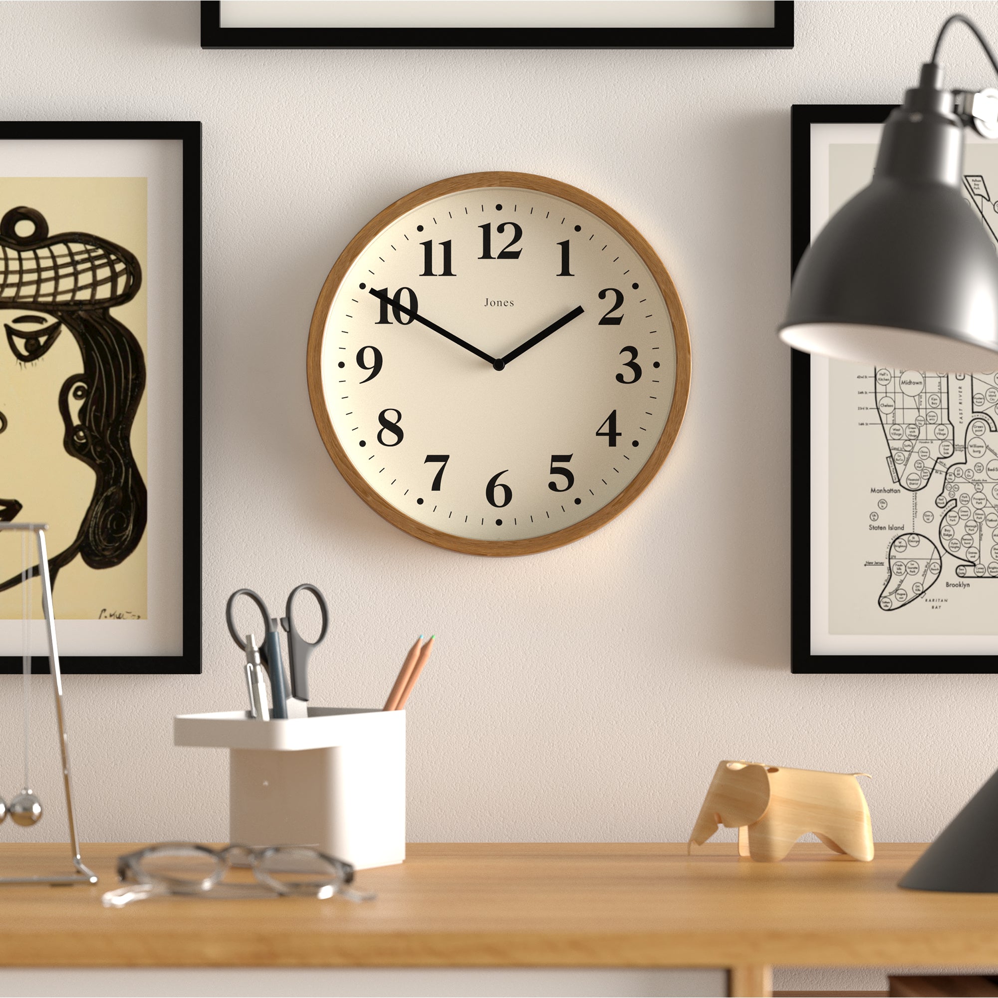 Quartz Clock Computer What makes quartz clocks so accurate? Understanding the technology beh ...