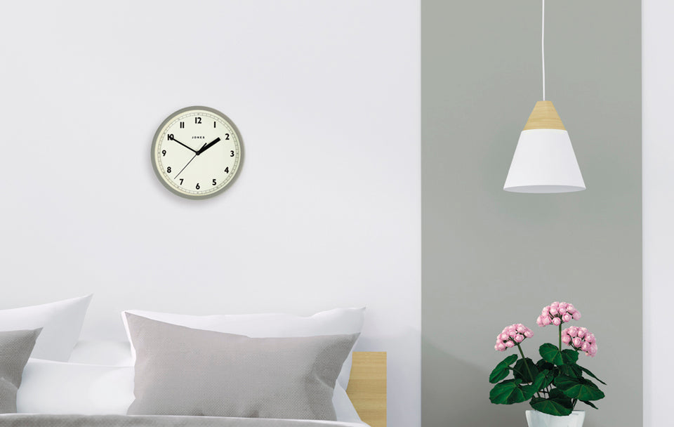 Best Wall Clocks for the Bedroom