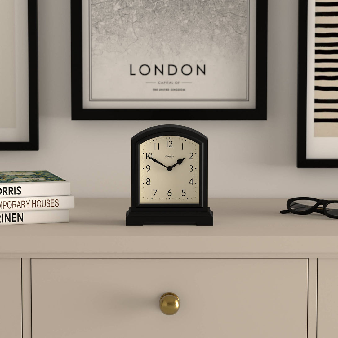 Jones Tavern clock in black – Jones Clocks