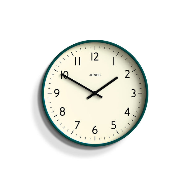 Front - Studio wall clock by Jones Clocks in eden green with an easy-to-read and minimalistic dial - JPEN52EDG