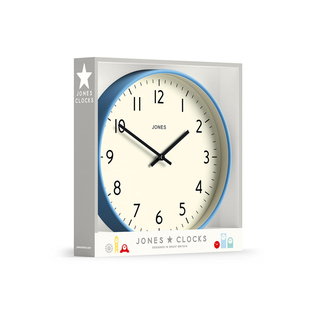 Packaging - Studio wall clock by Jones Clocks in blue with an easy-to-read and minimalistic dial - JPEN52MBL